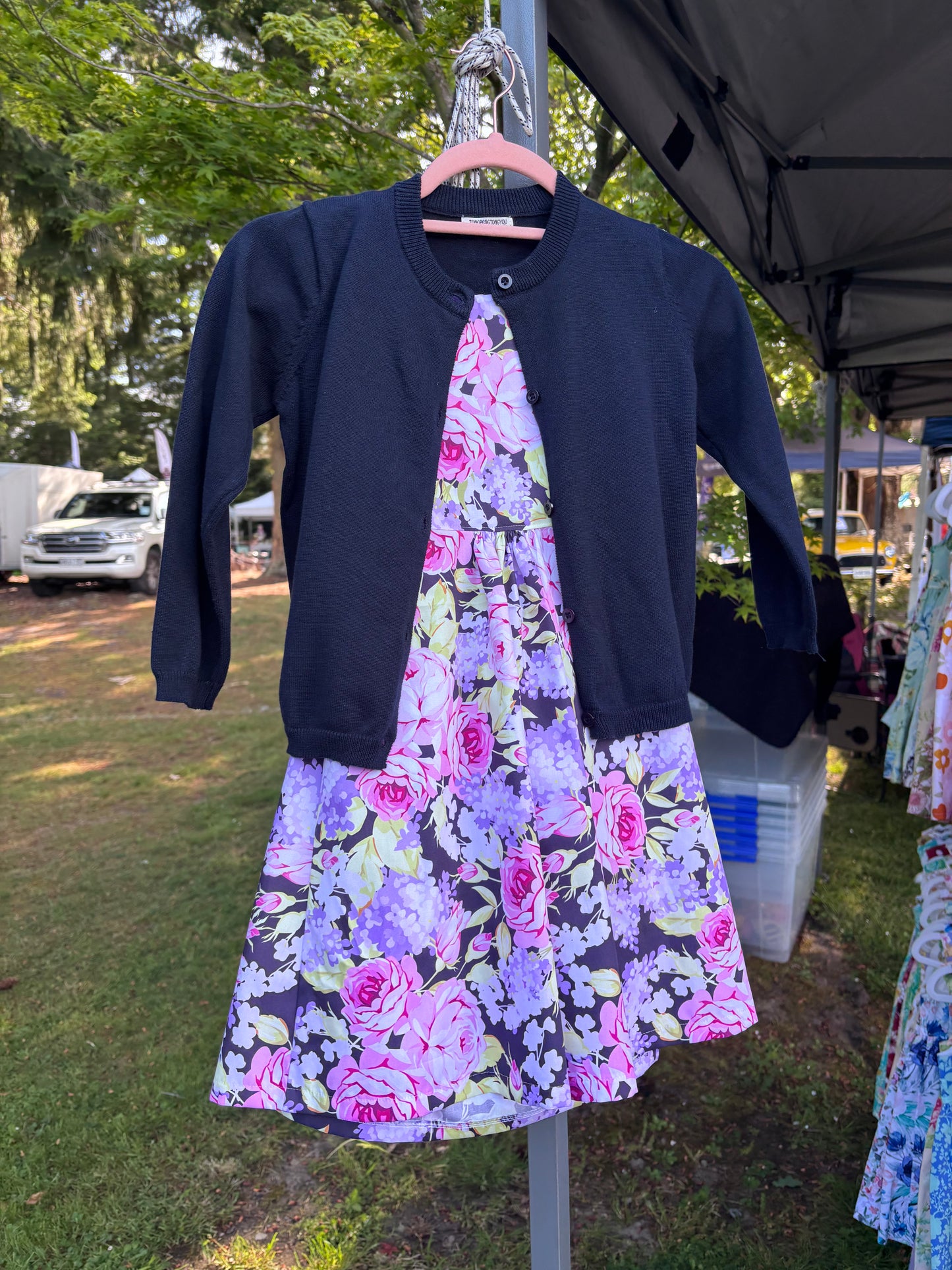 Pink floral on navy size 6 dress