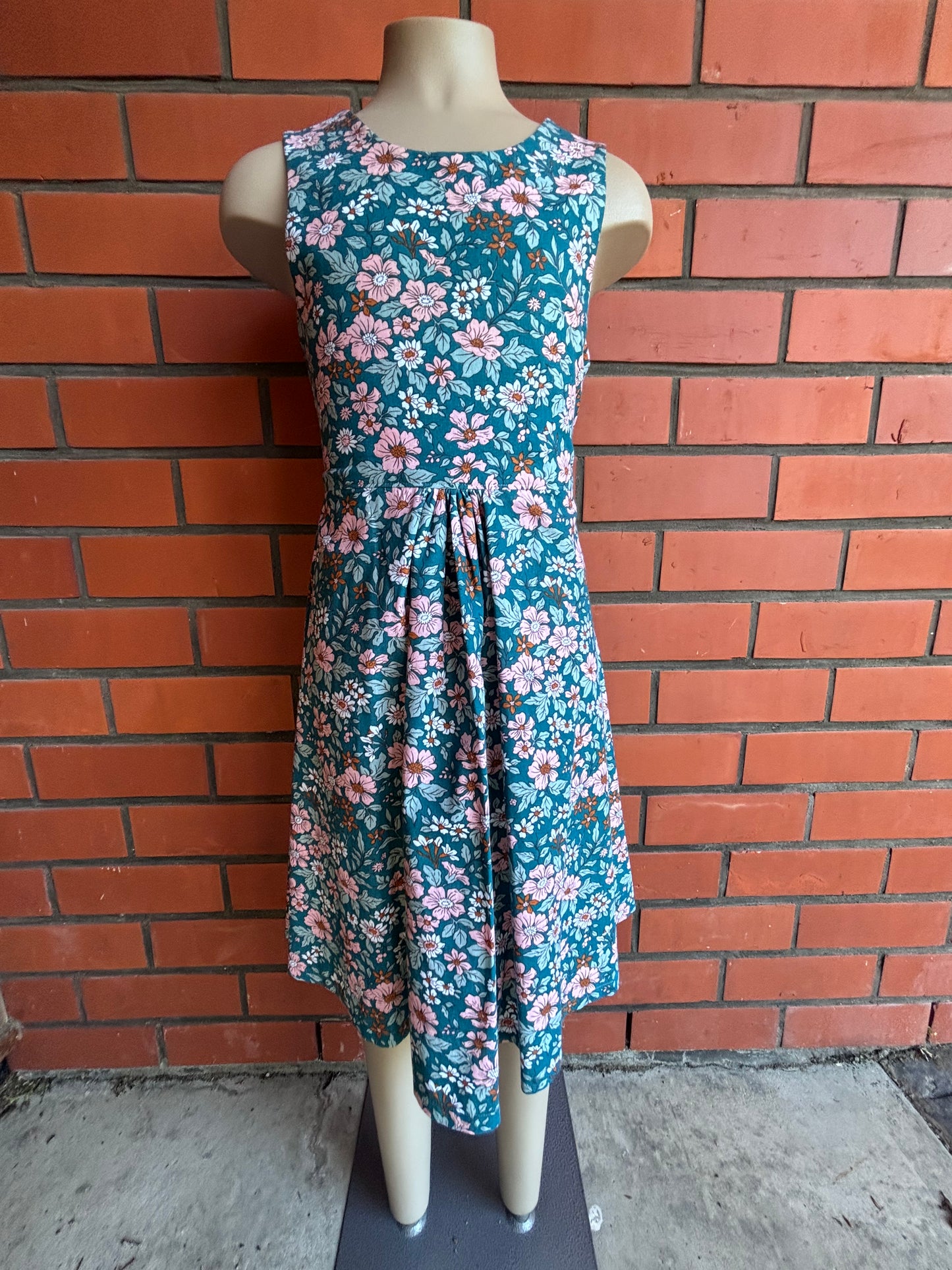 Pink floral on teal size 10 dress