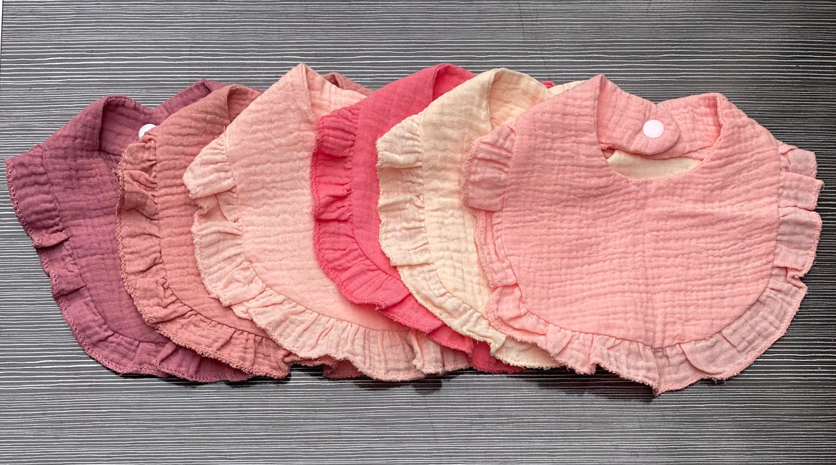 Muslin Ruffled Bibs Frilled muslin bibs for baby – Perfect Harmony