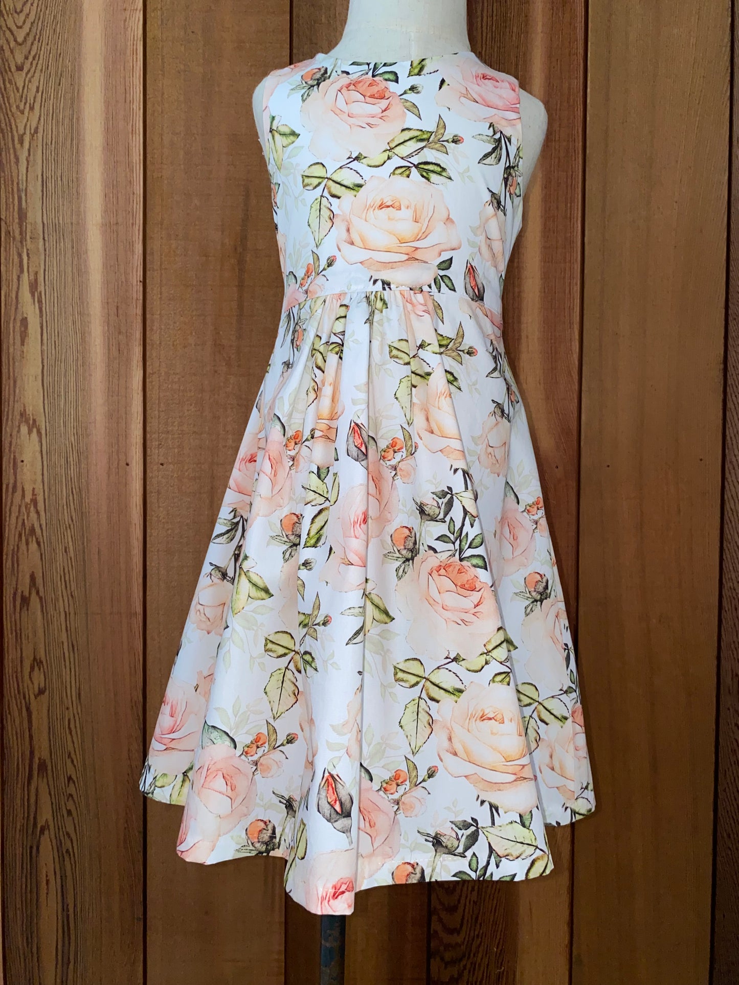 Apricot roses dress size 2