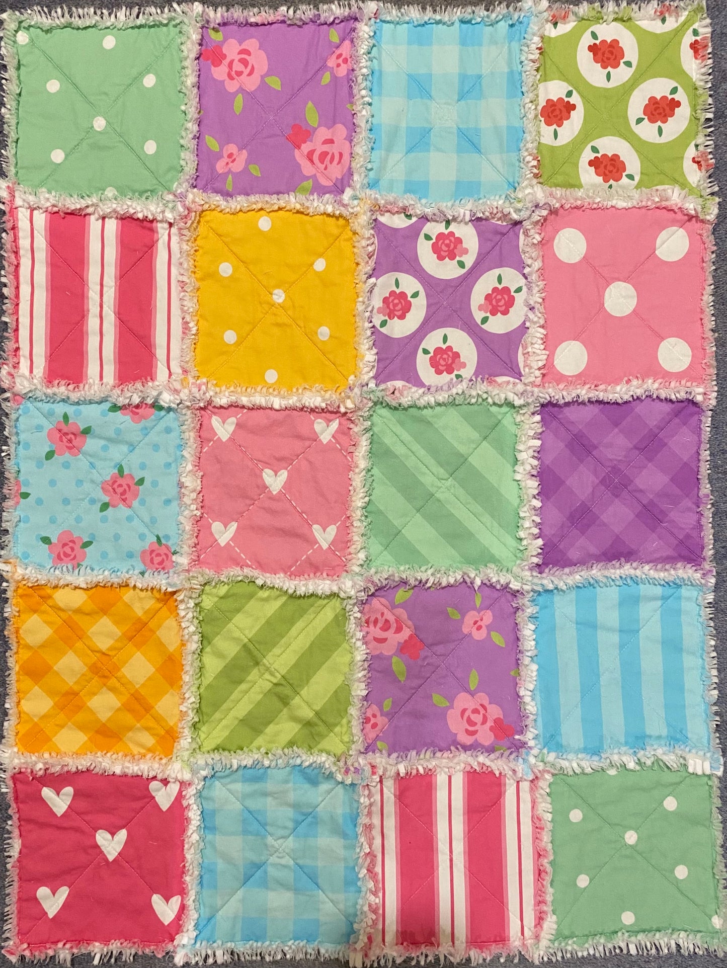 Ragged Quilt - Random bright colours - single sided