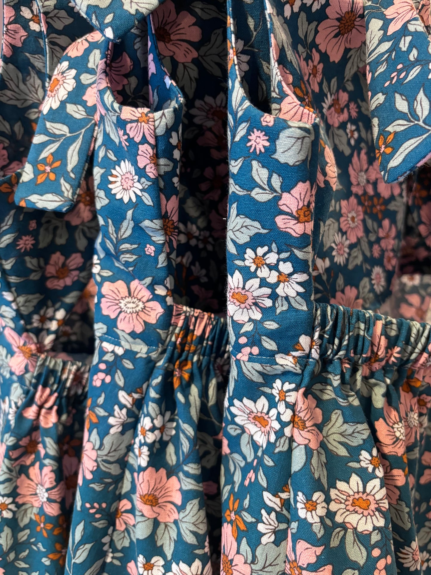 Pink floral on teal size 6 dress
