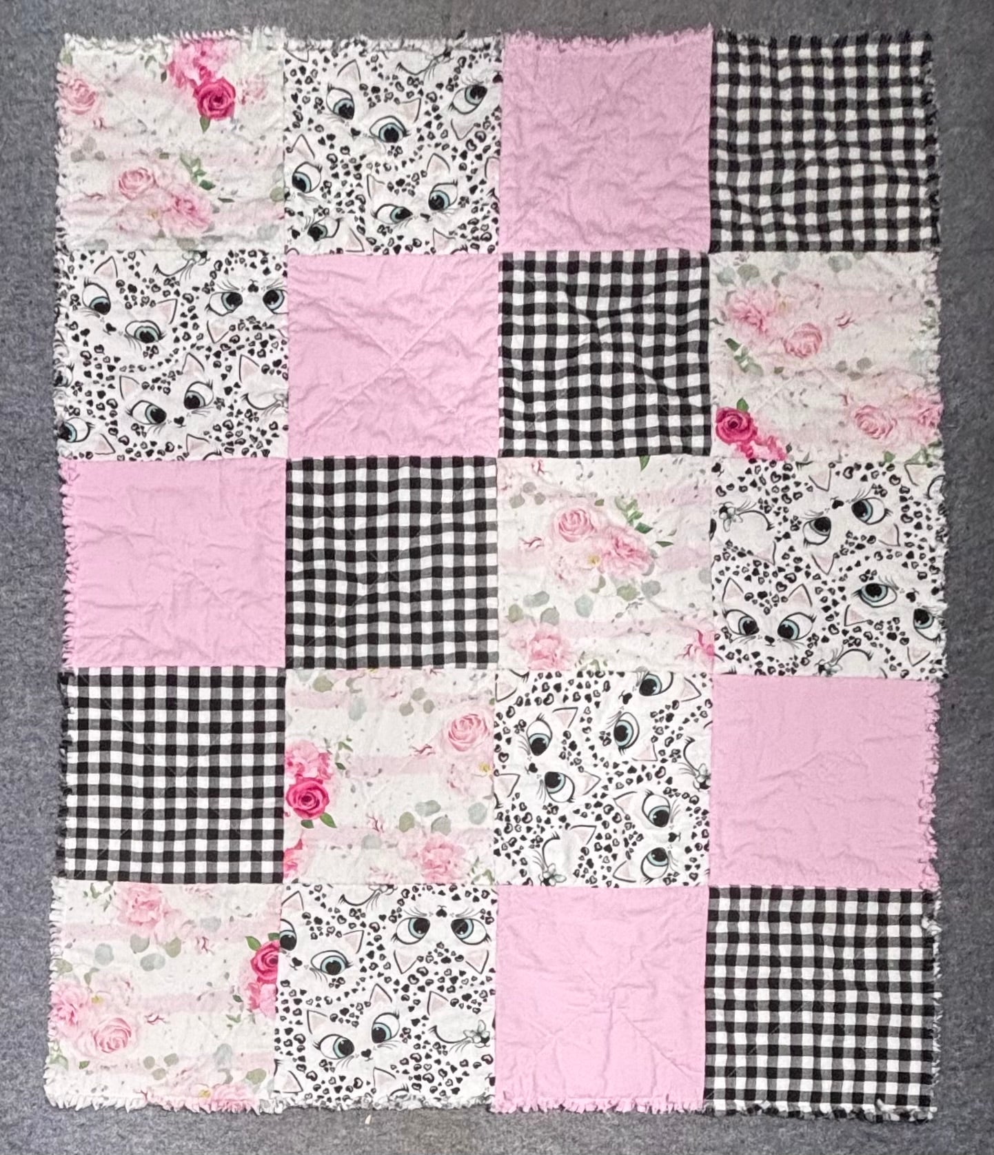 Ragged Quilt - cats and pinks